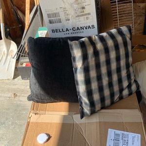 Black and black and tan pillow 2 piece set